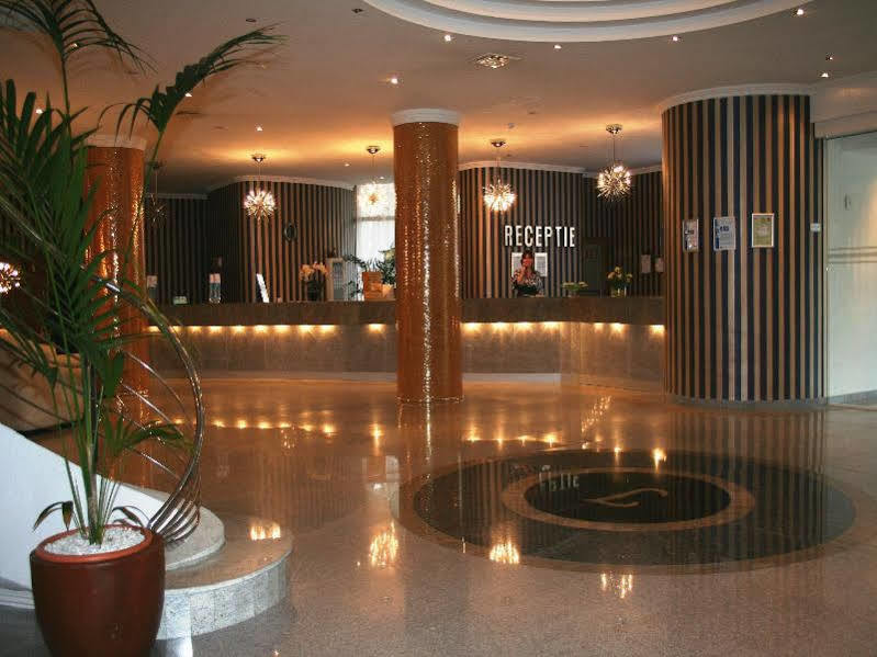 Hotel International Băile Felix Extérieur photo