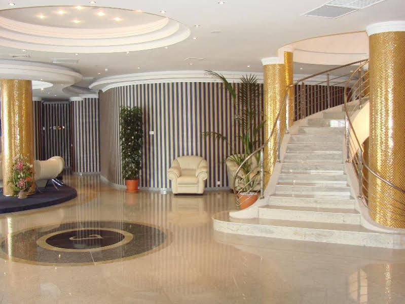 Hotel International Băile Felix Extérieur photo