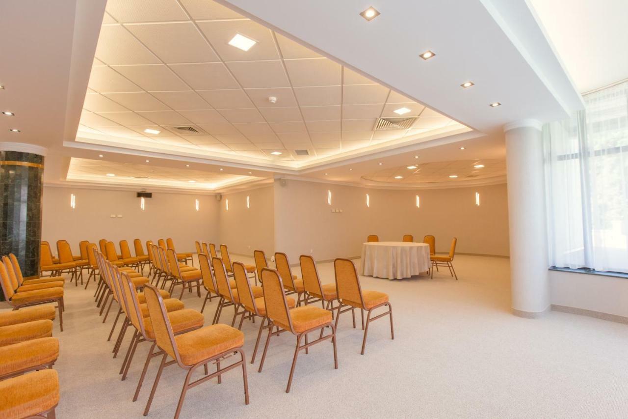 Hotel International Băile Felix Extérieur photo