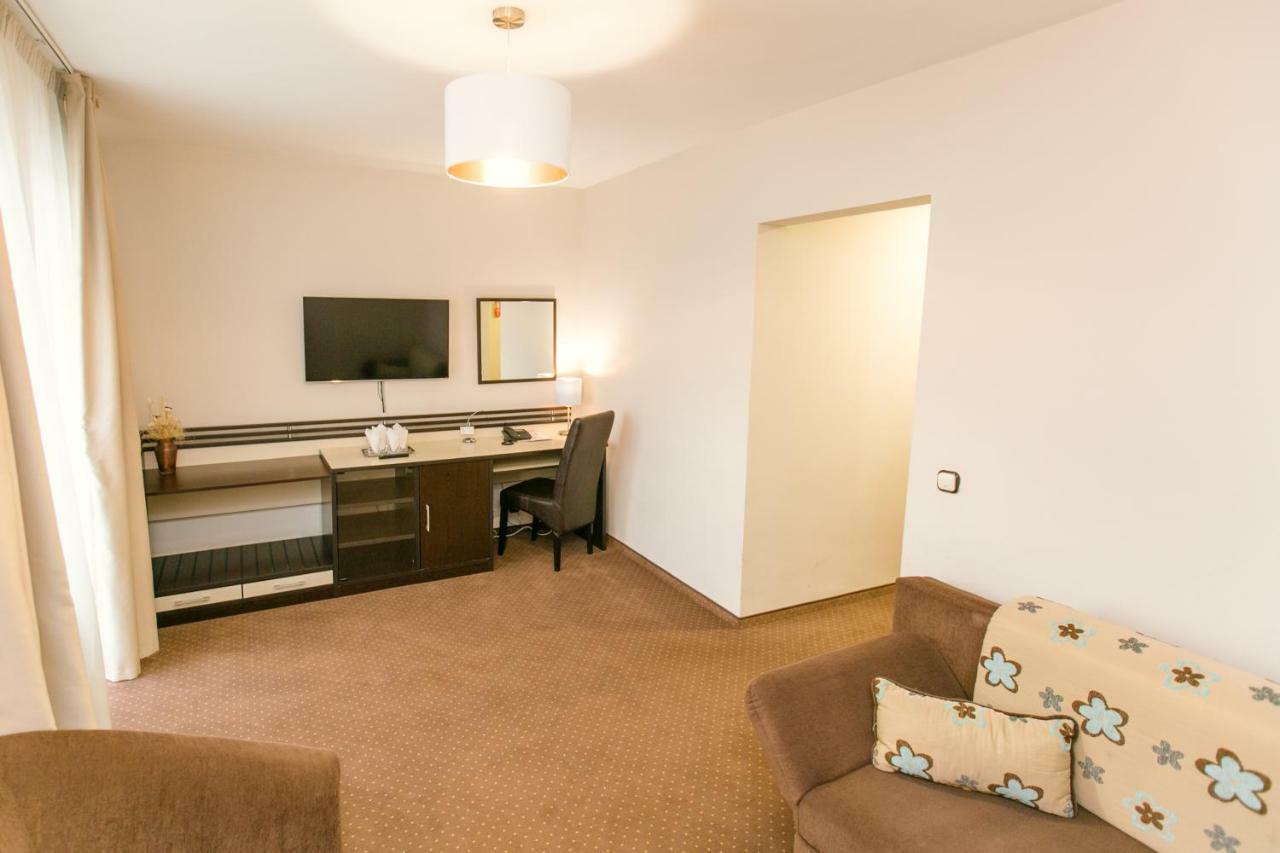 Hotel International Băile Felix Extérieur photo